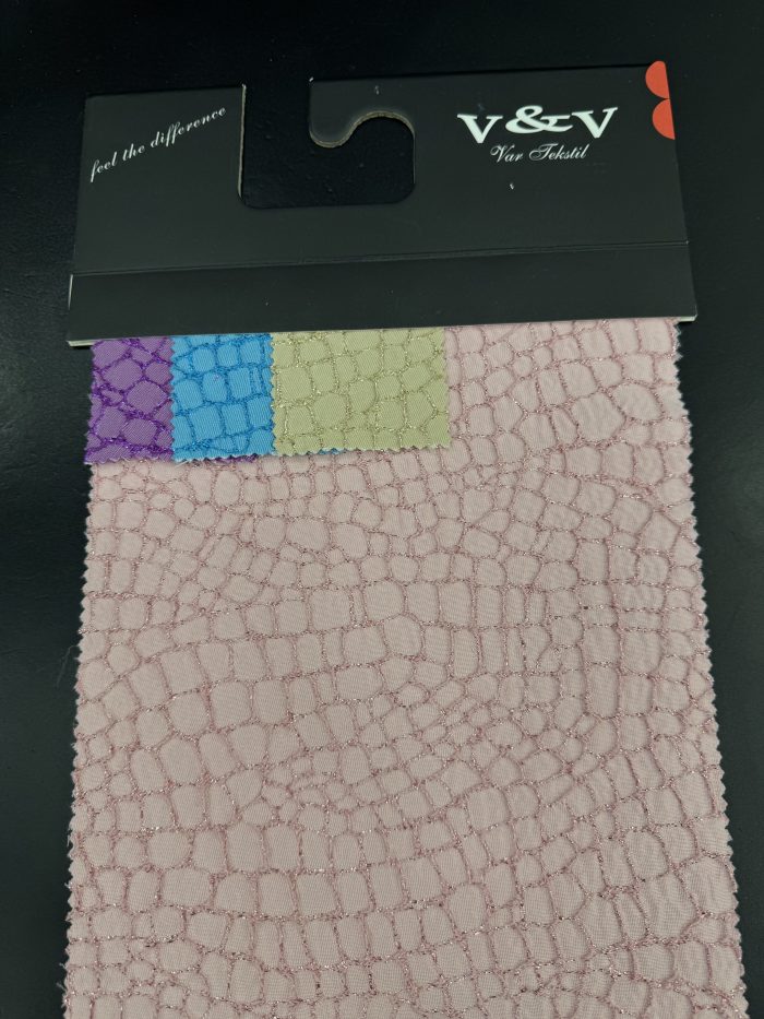 VAR 33647